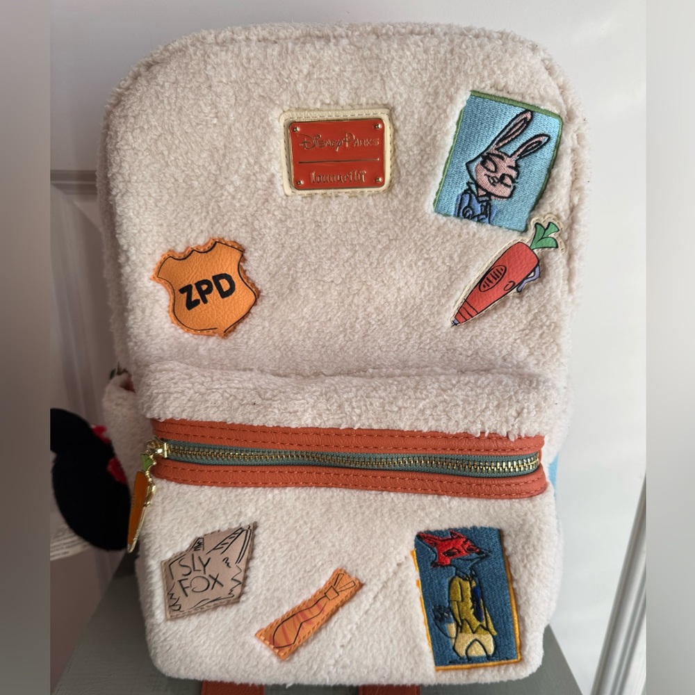 LOUNGEFLY DISNEY ZOOTOPIA MINI BACKPACK